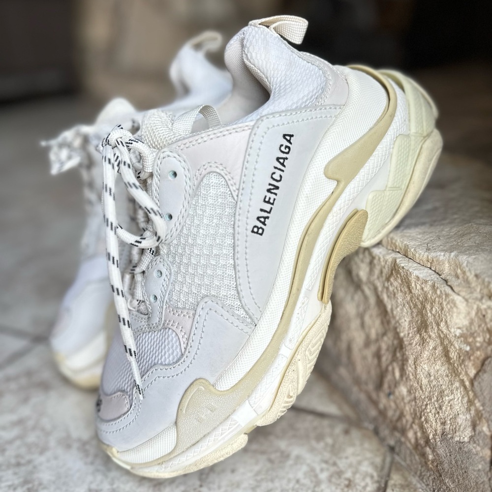 Balenciaga Triple S Sneaker Trainers Size 6 (36) in Cream